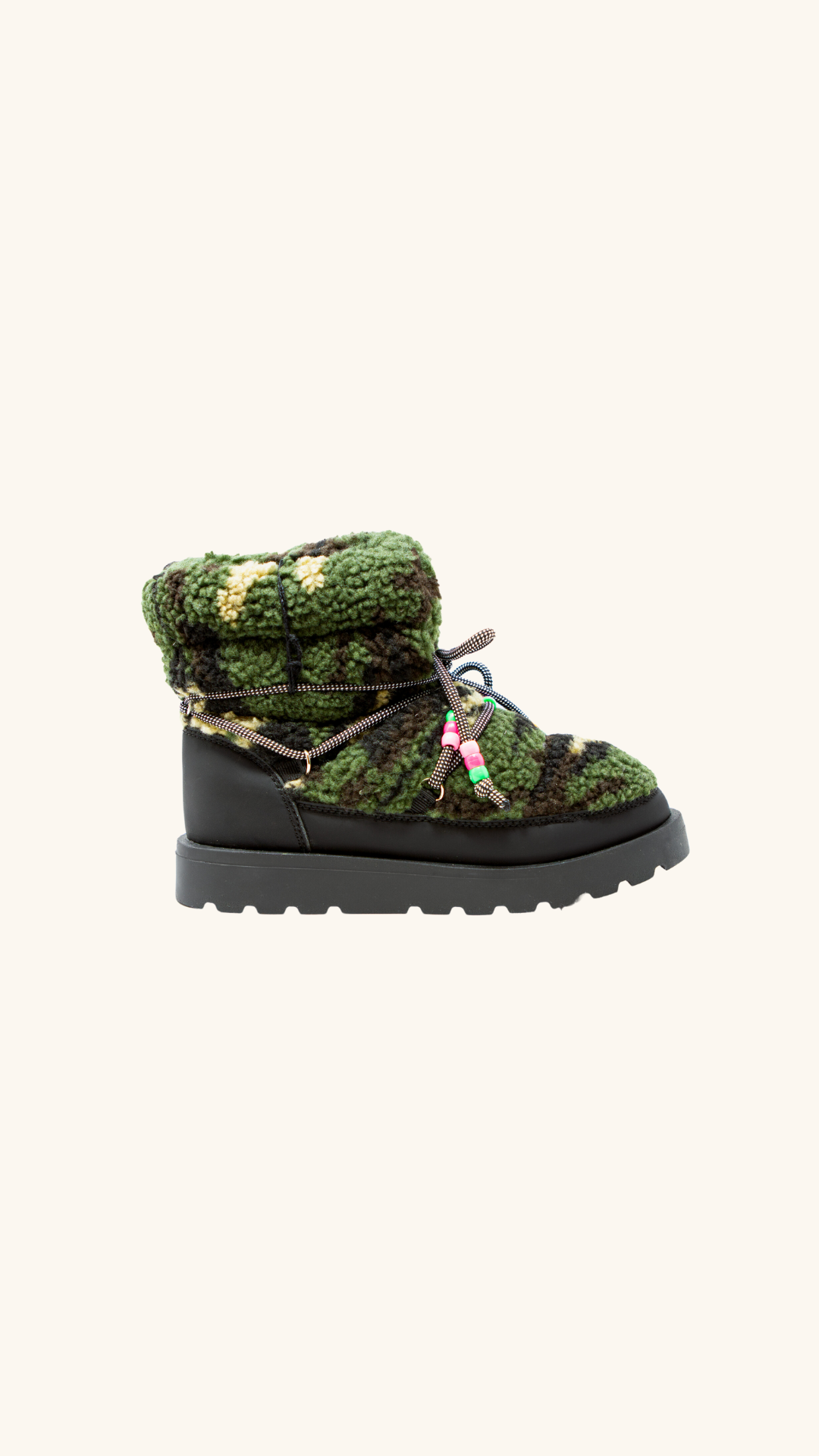 Fur snow boots camo