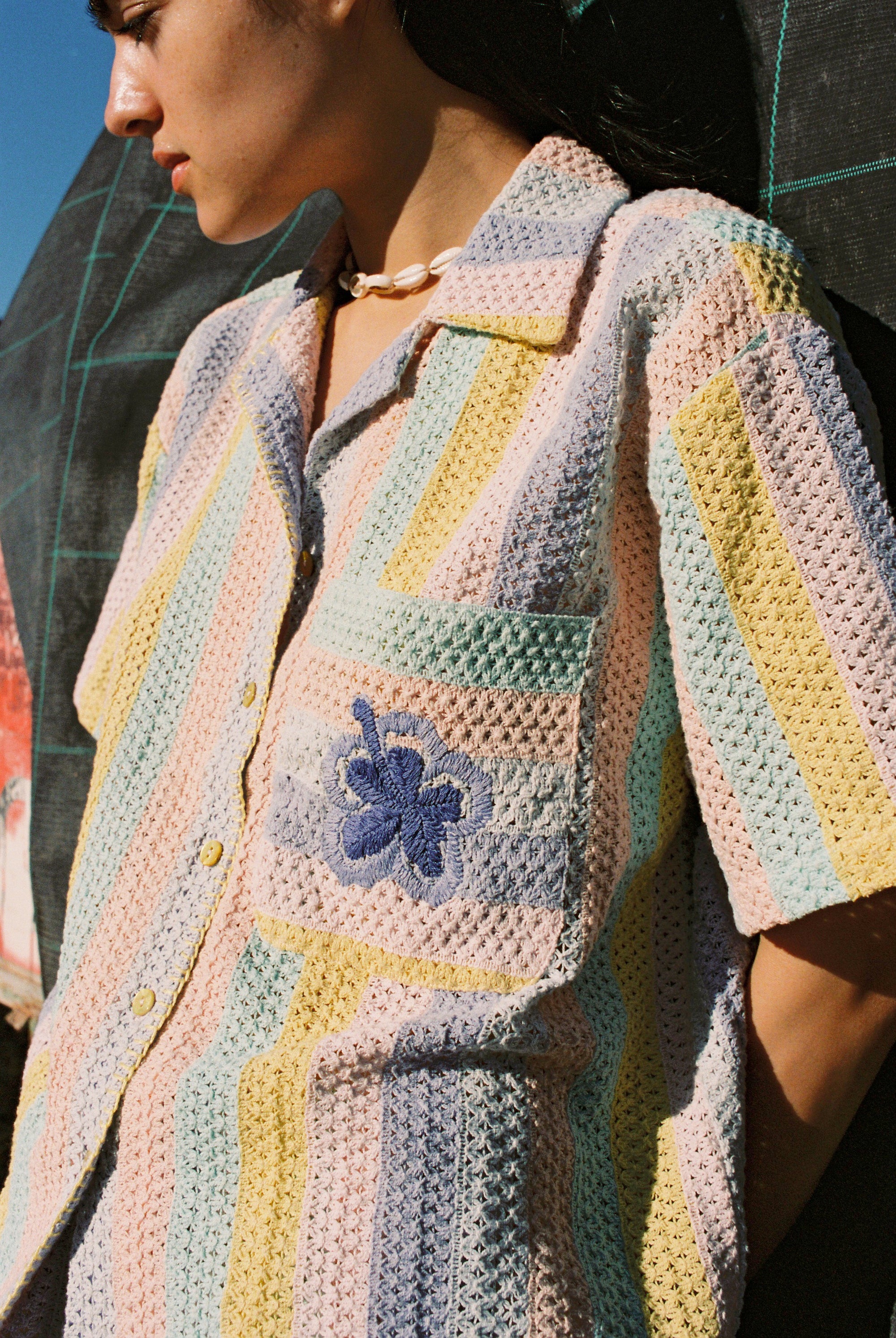 Chemise pastel en crochet