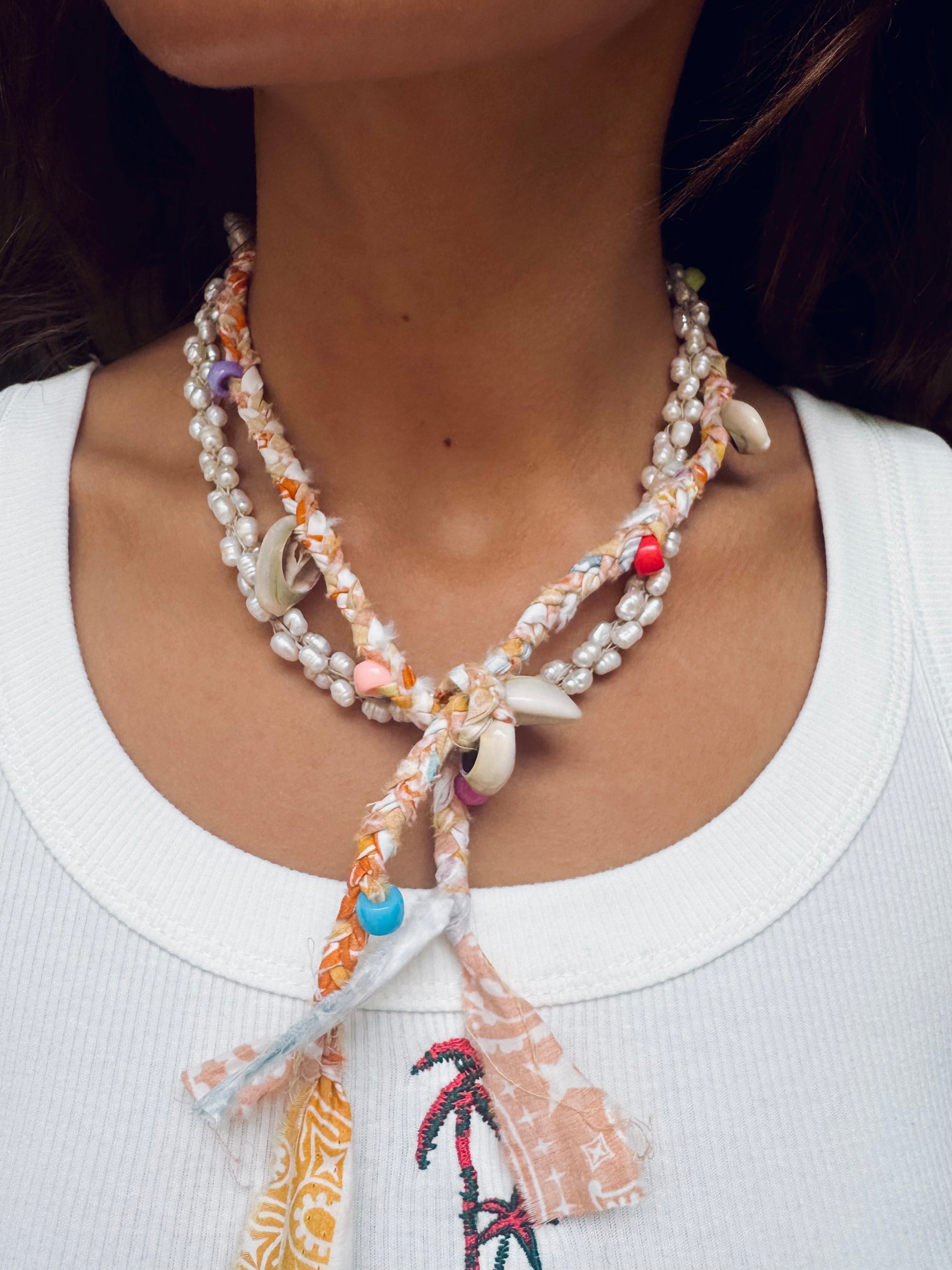 Collier coquillage pastel