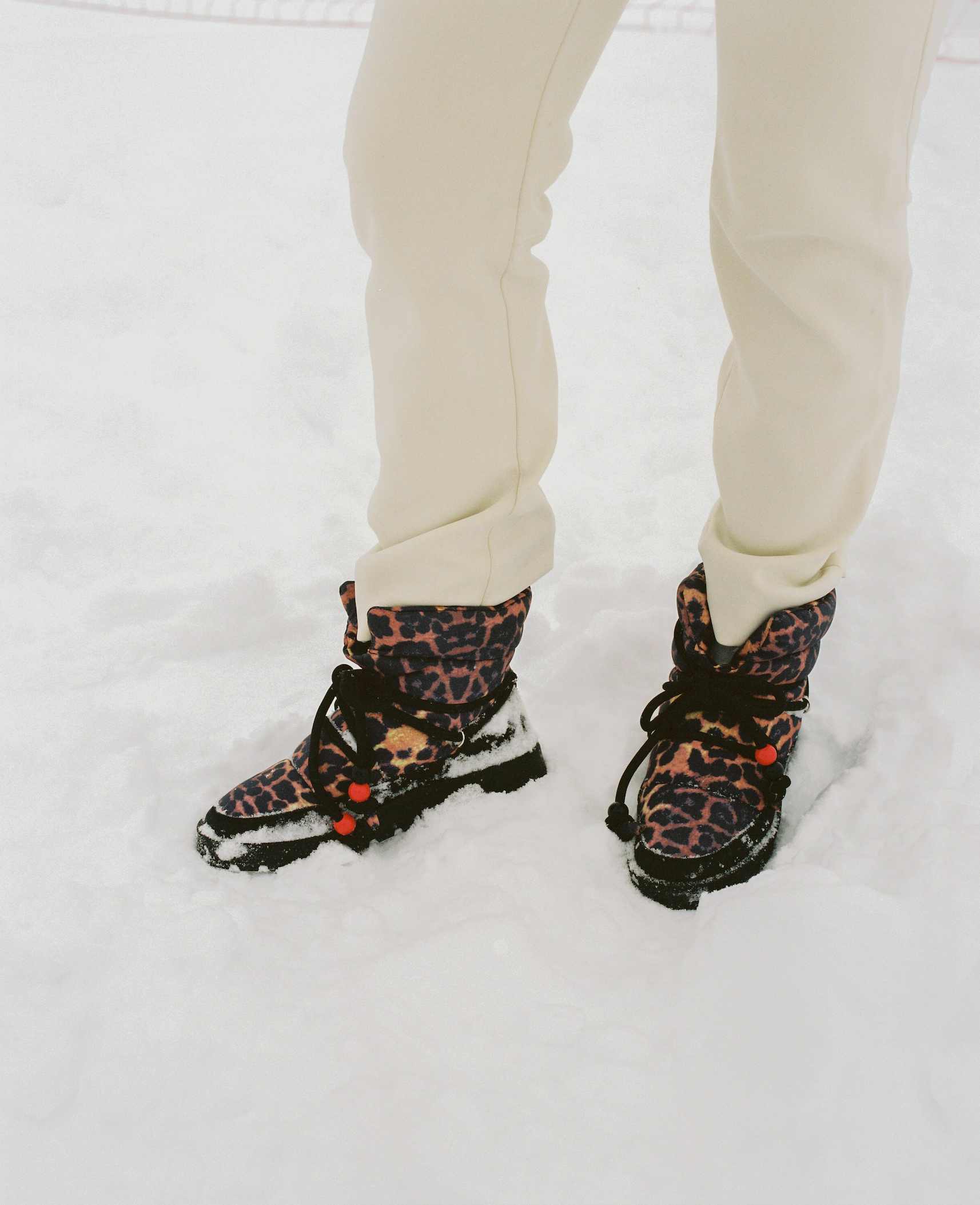 Snow boots leopard