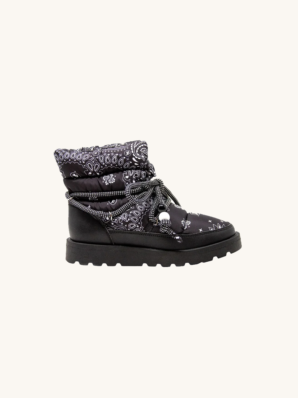 Snow boots black