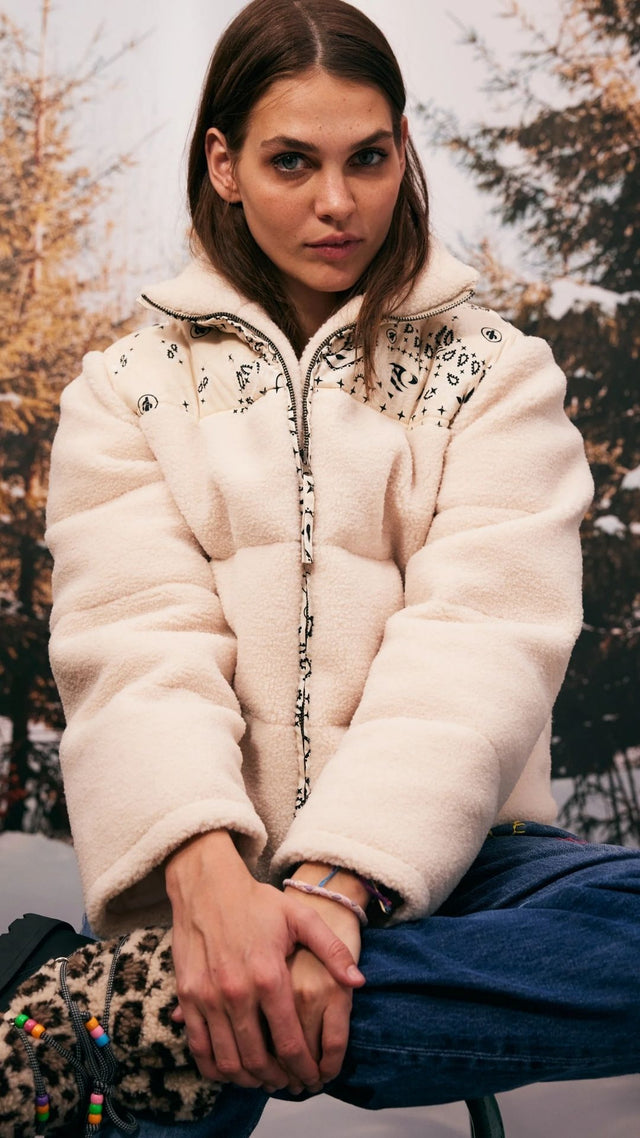 Marble Jacket Cream
