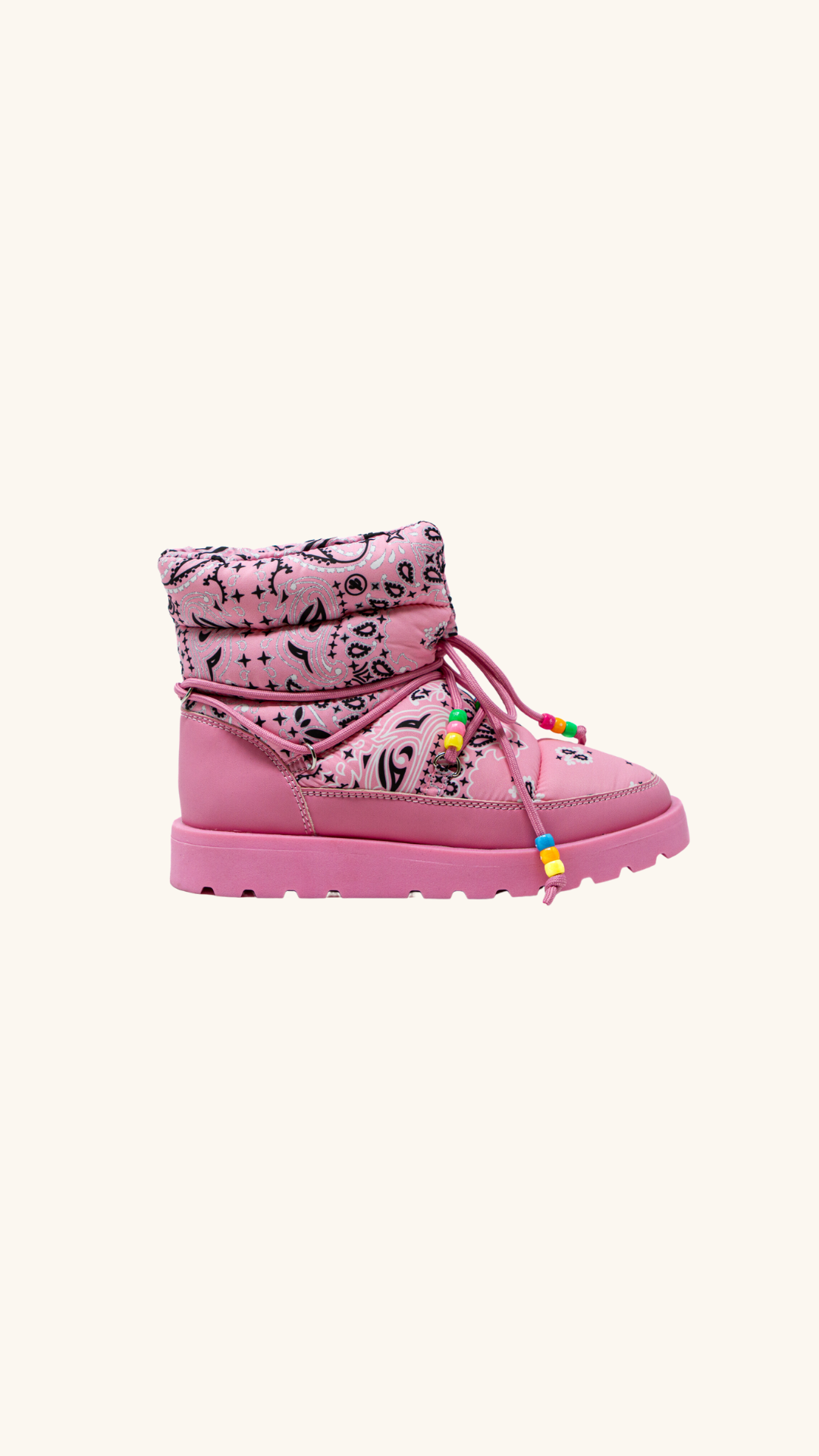 Snow boots pink