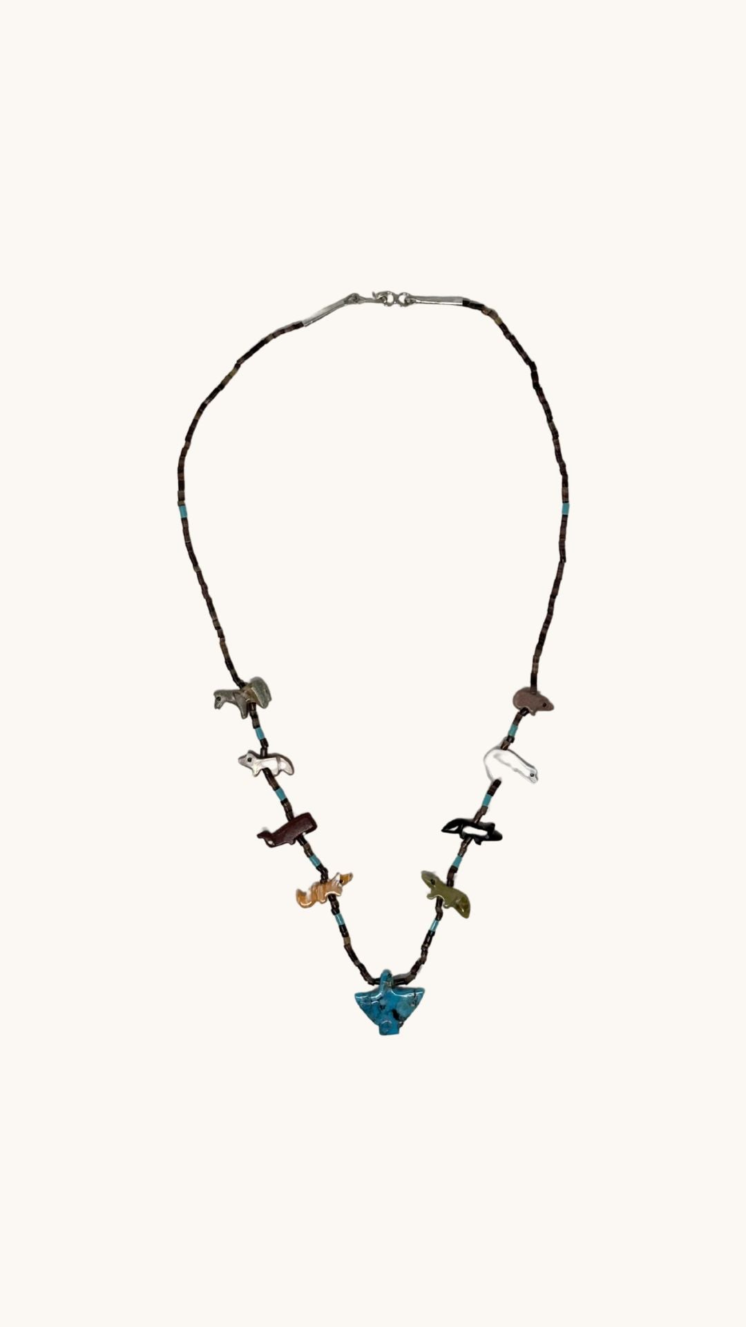 Collier court Power Animal avec pierres véritables