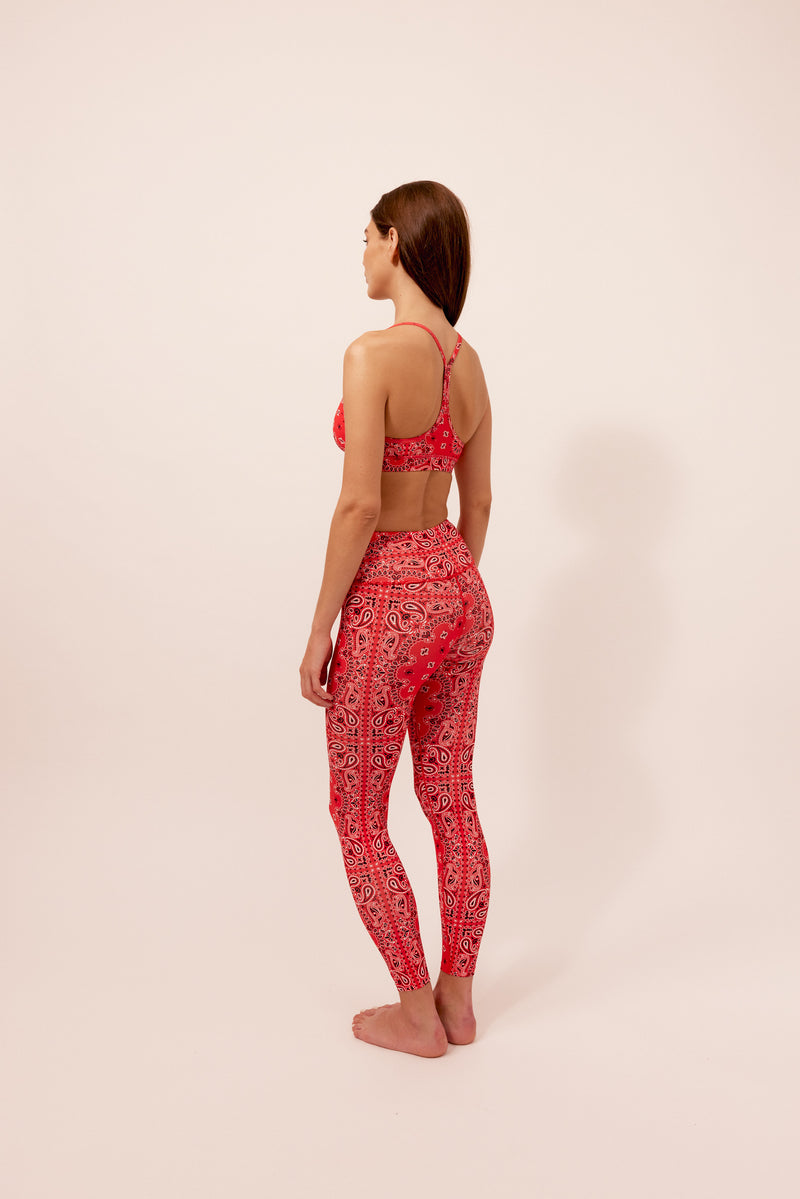 Yoga bra red bandana