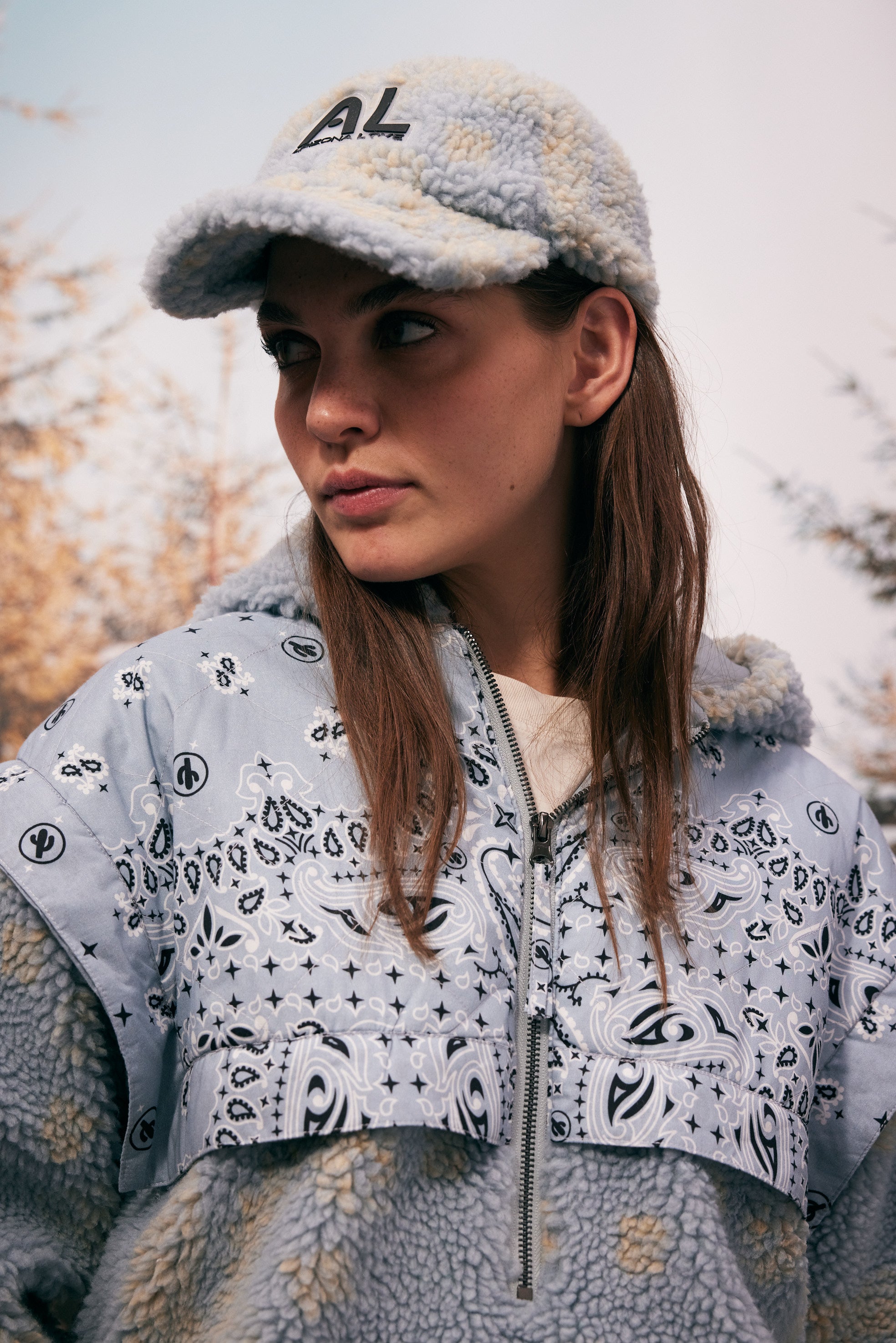 Casquette fourrure bandana bleu