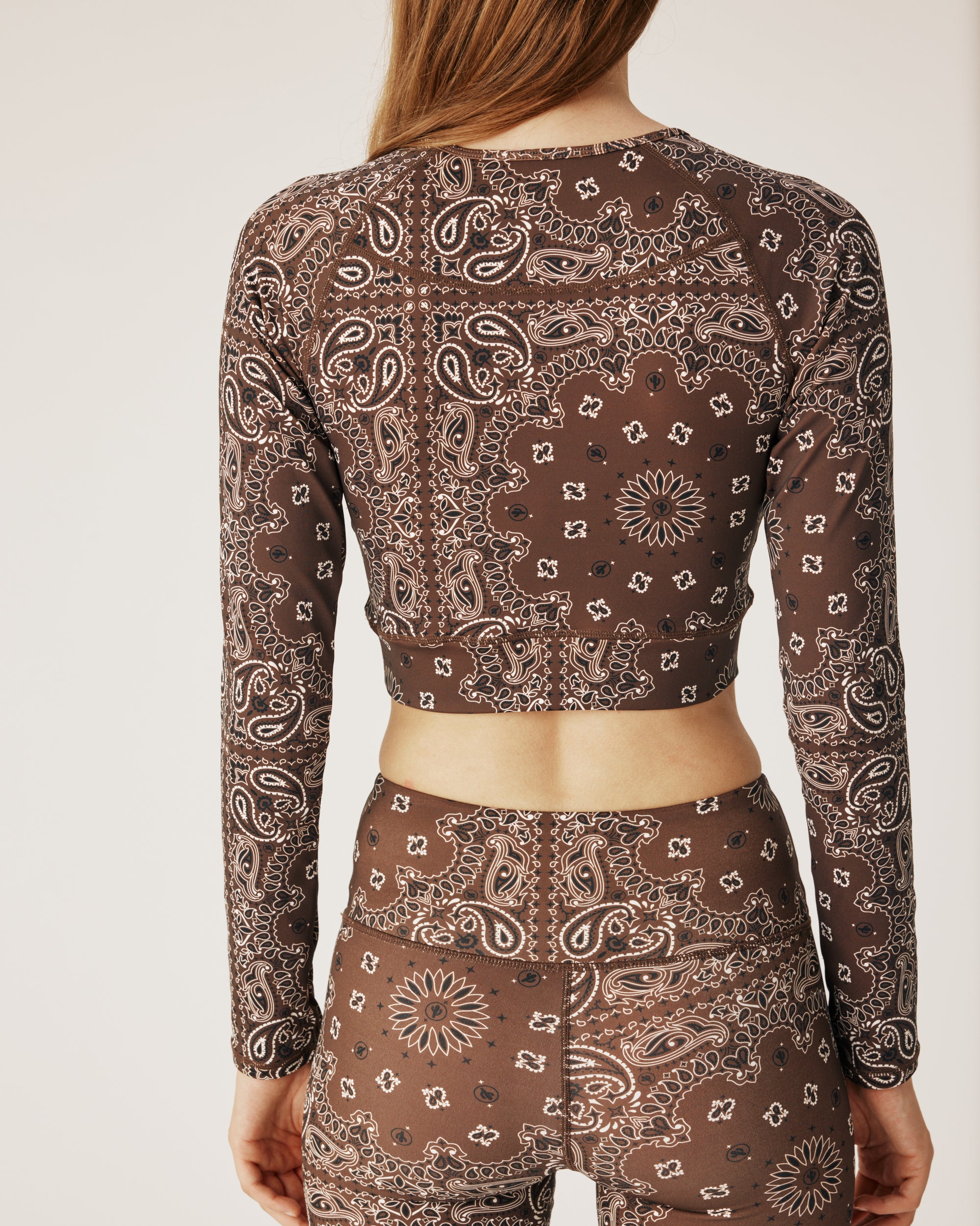 Yoga long sleeve top choco