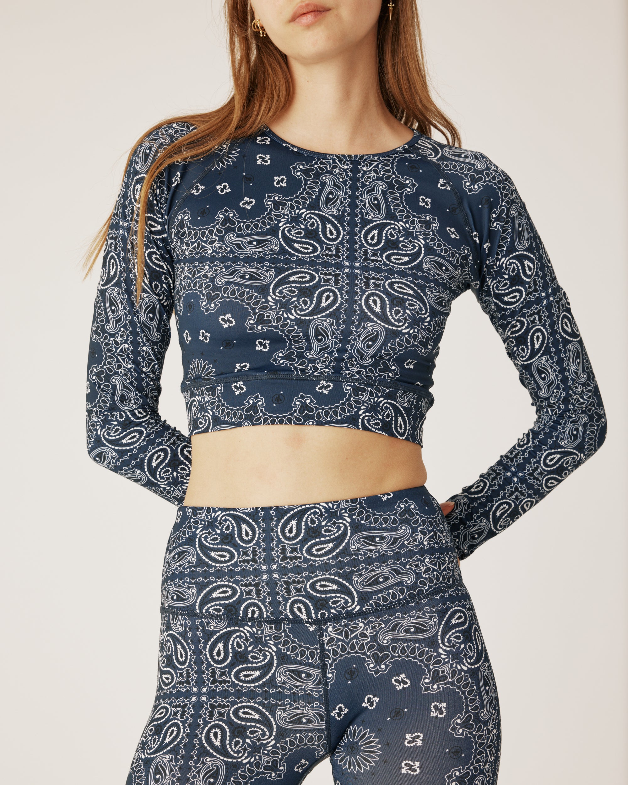 Yoga long sleeve top navy
