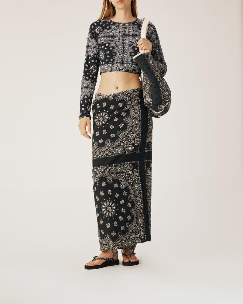 Black bandana Sarong