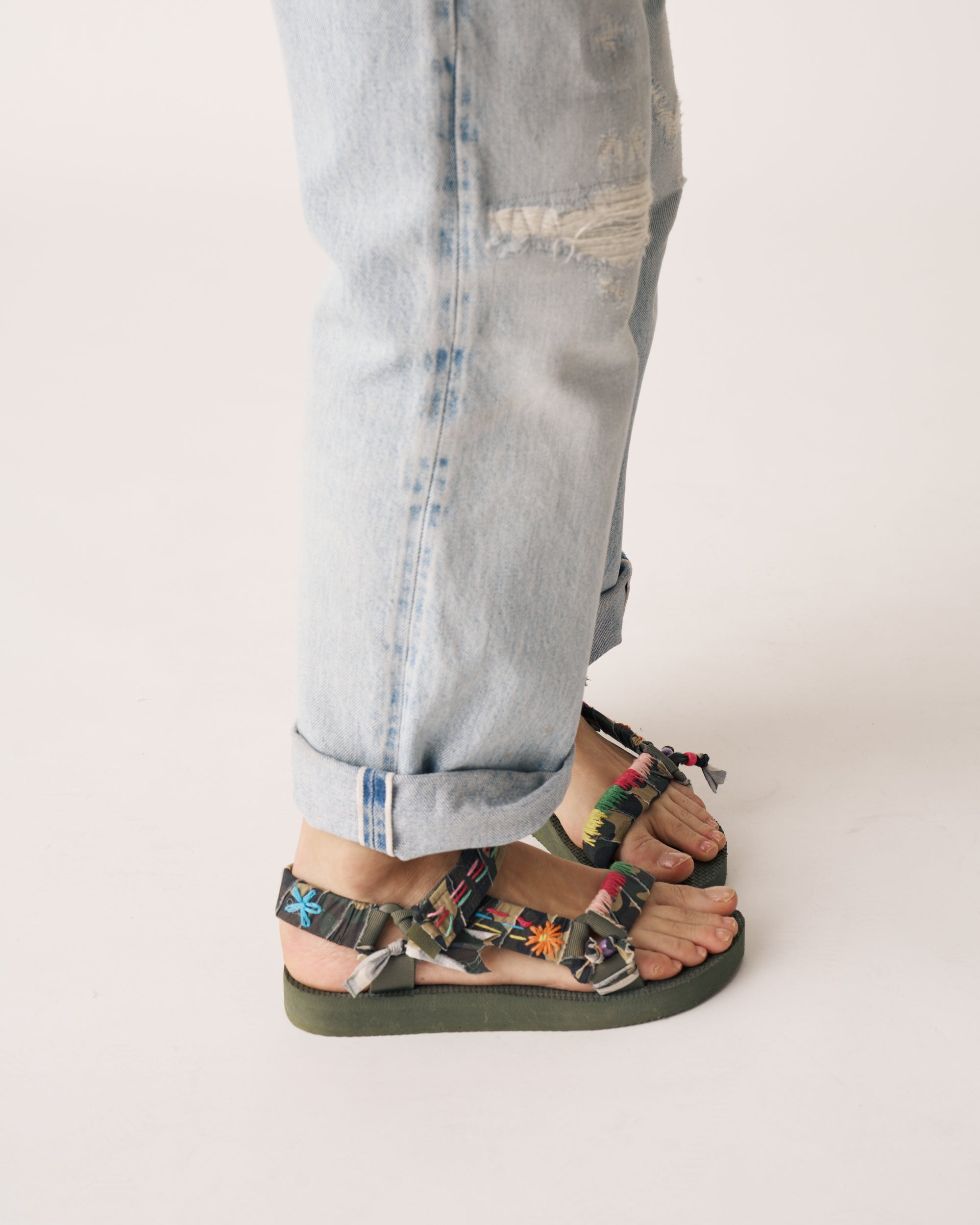 Trekky camo embroidered