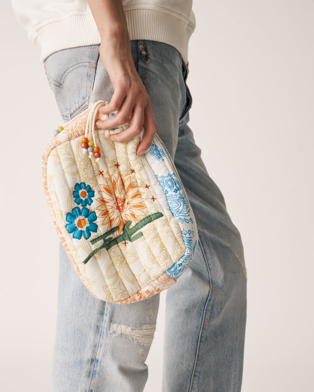 Alya Pouch