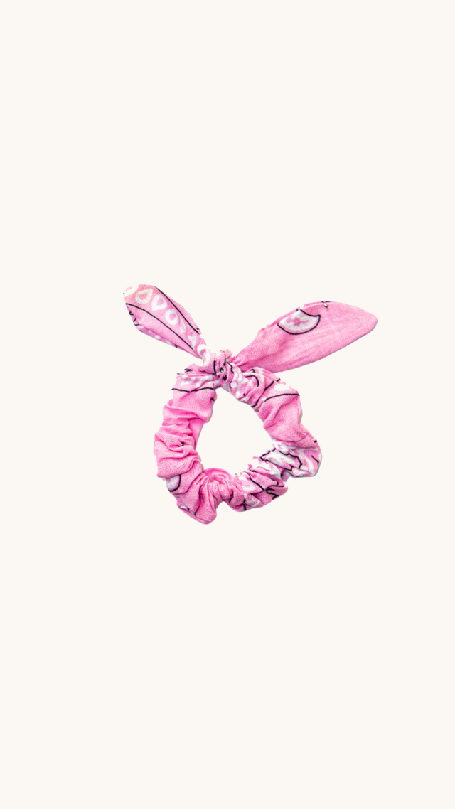 Scrunchy pink