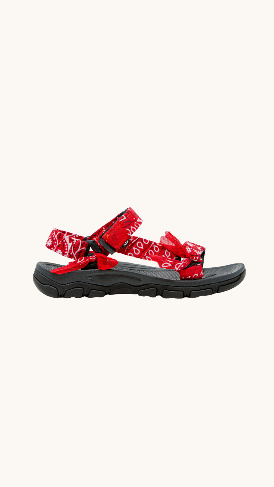 Trekky traveler red bandana