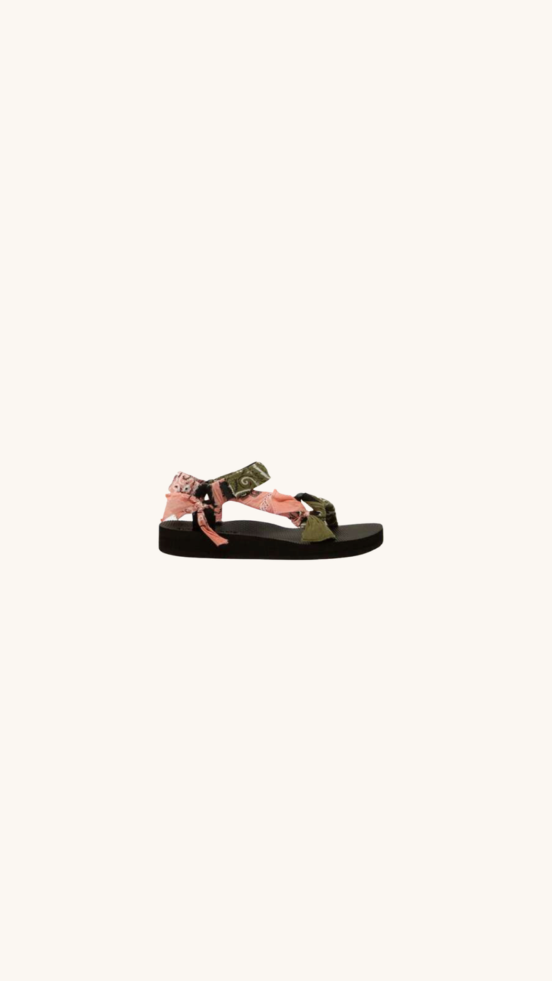 Trekky Kaki & Blush