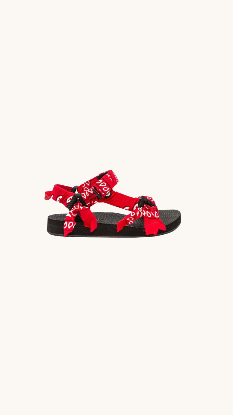 Trekky red bandana
