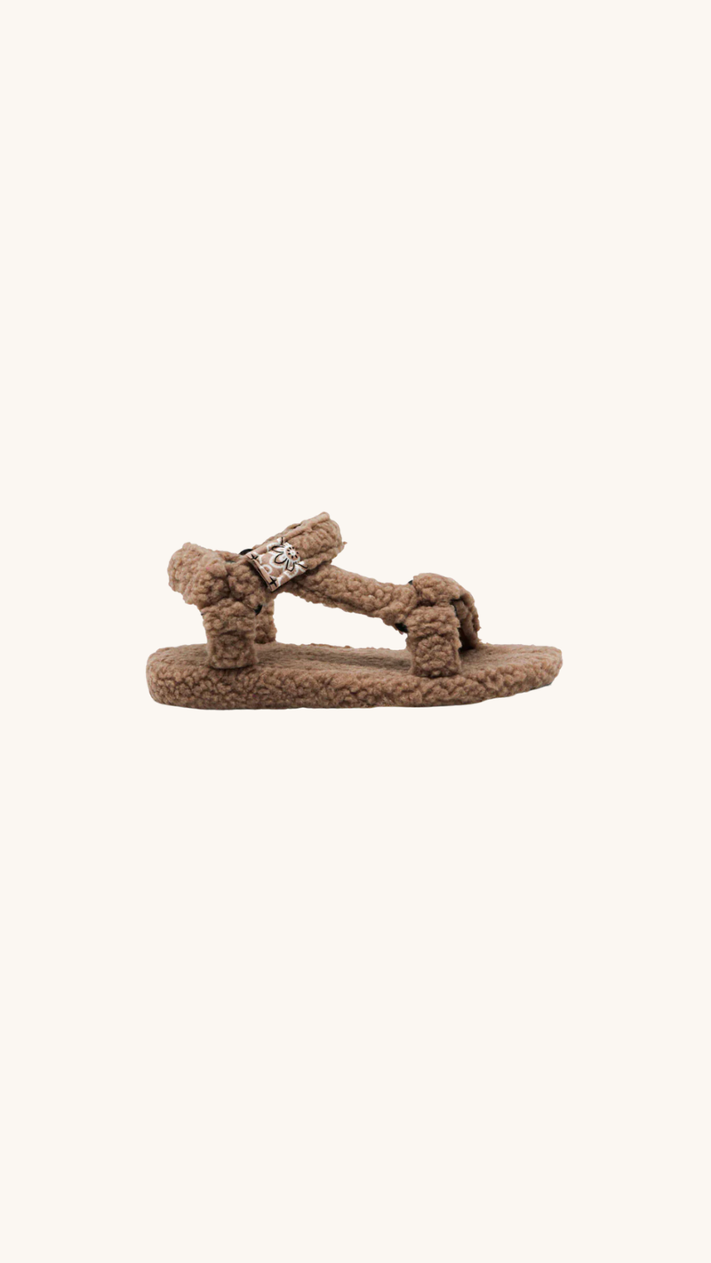 Trekky fur camel