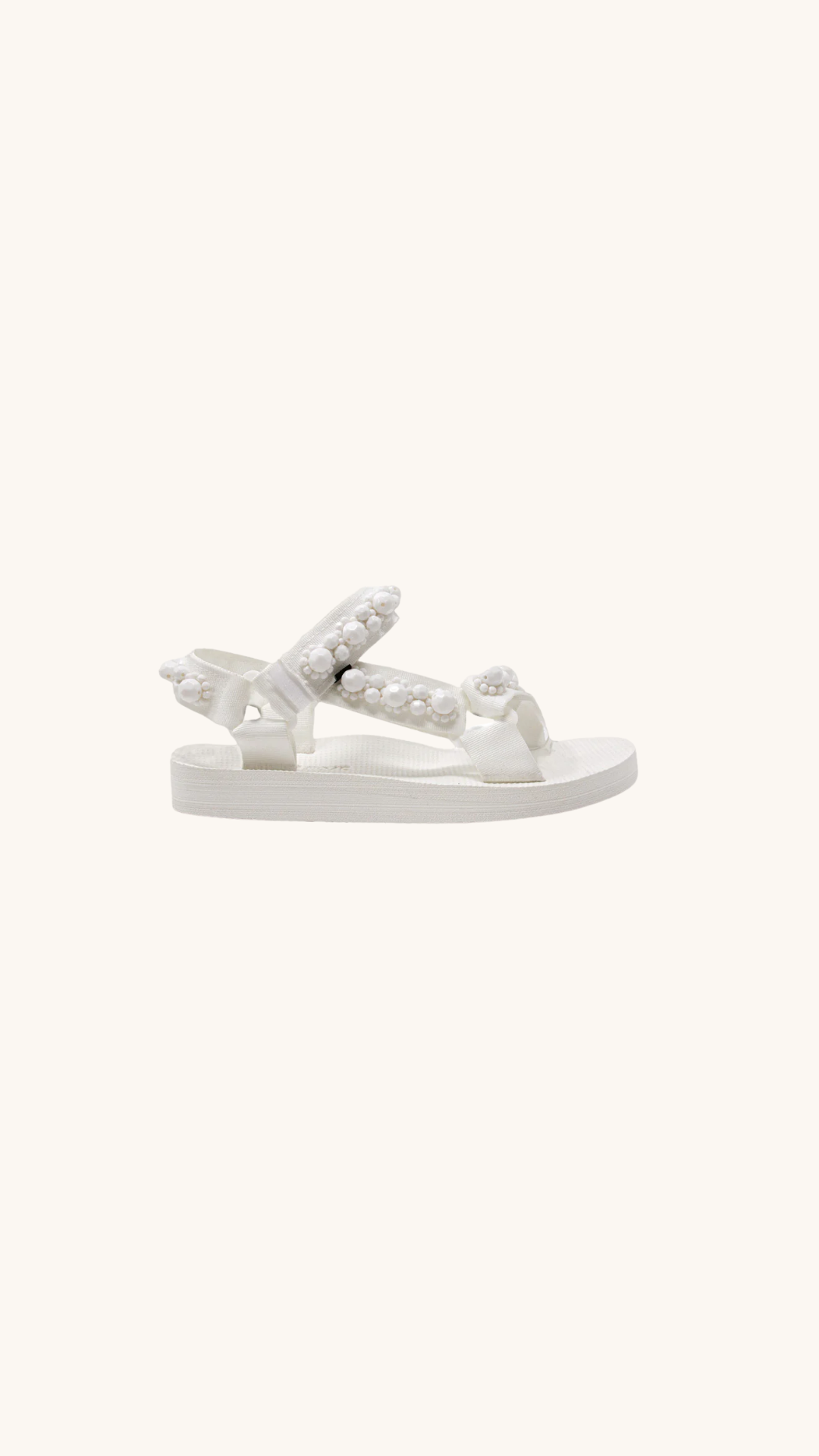 Trekky bride white pearls