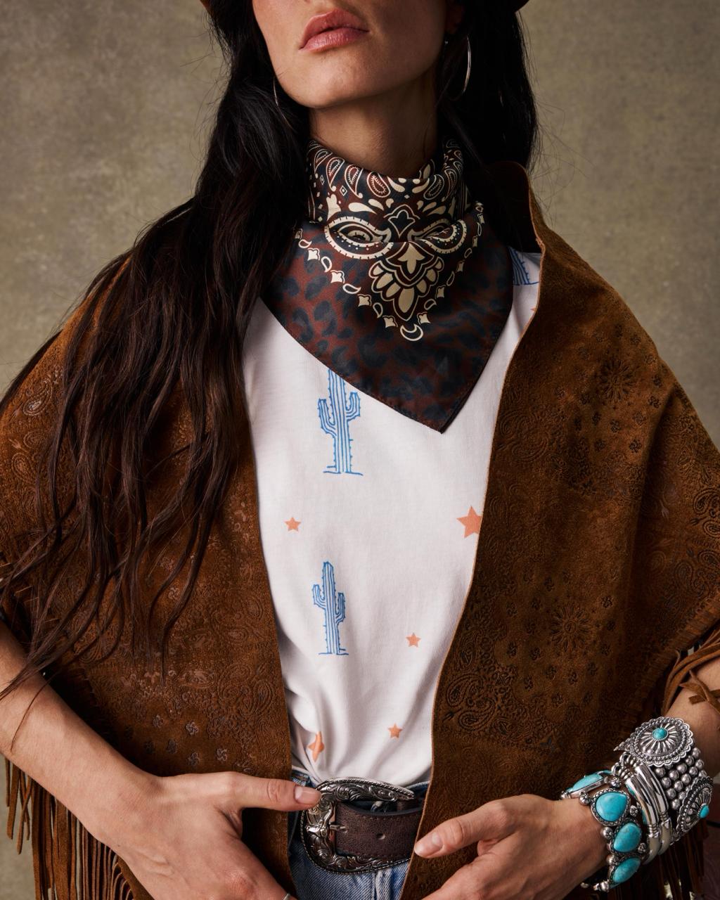 Suede bandana Embossed