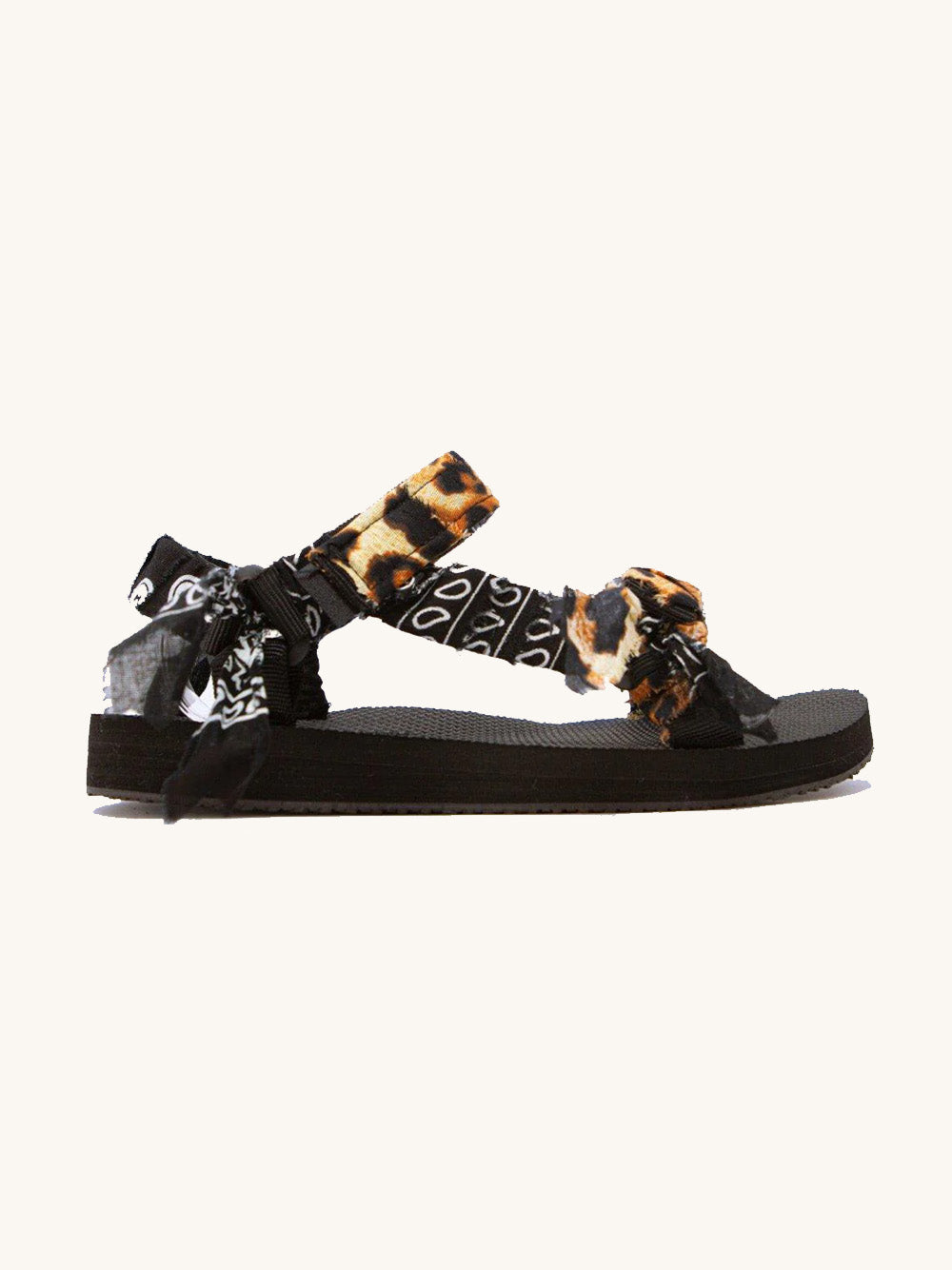 Trekky Sandal in Khaki & Pearl