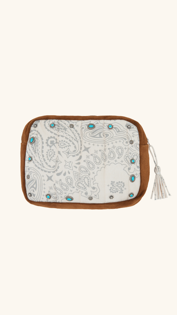 CREAM BANDANA POUCH